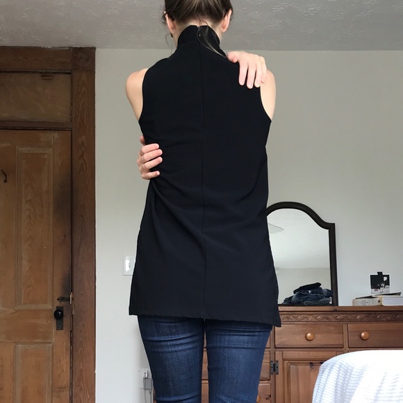 Vintage Turtleneck Sleeveless Tunic - Picture 2 of 8